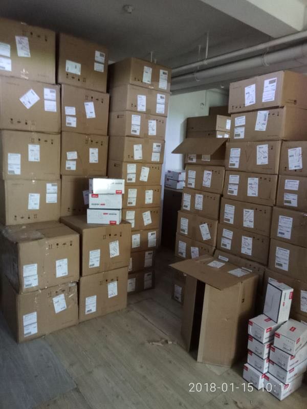 成都依洛安防倉庫 成都依洛安防倉庫